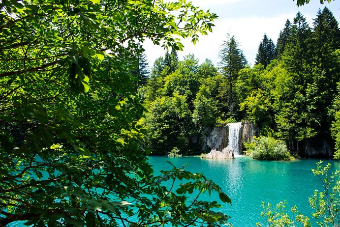 Split to Zagreb Private Transfer via Plitvice Lakes National Park - Price and value: what $526.86 buys you (and what it doesn’t)