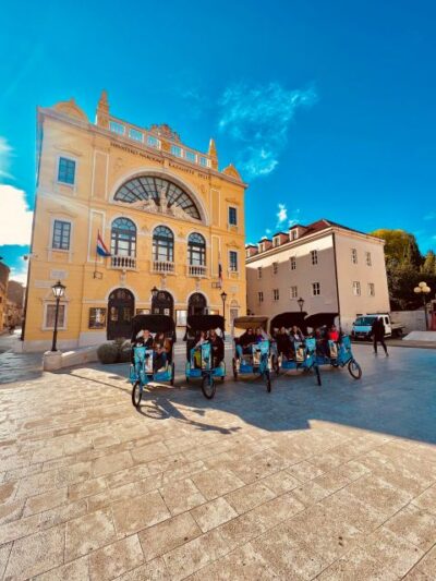 Split Tour in Private Electric Rickshaw - From Obala Lazareta to the Riva: the start that gets your bearings fast