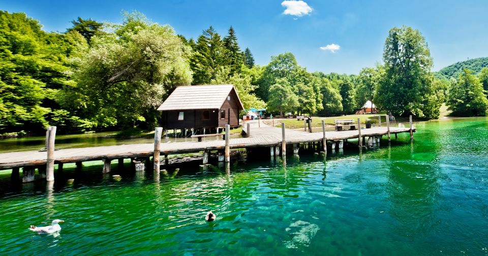Split: Transfer to Zagreb with Plitvice Lakes Entry Tickets - The pace: why some people feel rushed (and how to manage it)