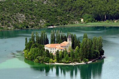 Split/Trogir/Kastela: Krka Private Tour - option: Wine Tasting - Price and value: what’s included, and what usually adds cost