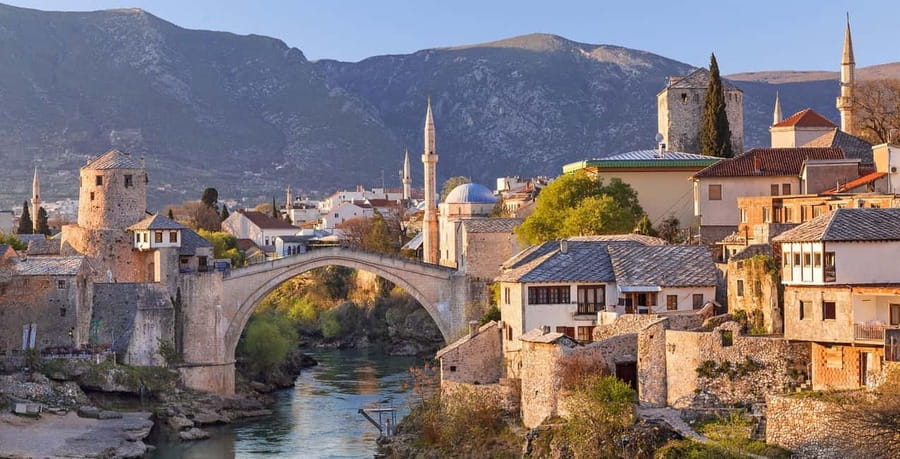 Split/Trogir: Mostar and Medjugorje Tour with Wine Tasting - Medjugorje arrival: pilgrimage calm after Mostar bustle