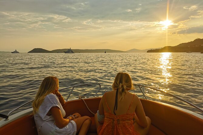 Sunset Tour from Split with Wine Included - The sights from the seaside: Tito’s villa and Marjan Hill