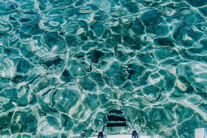 Three Islands Private Speedboat Tour With Blue Lagoon Stop - Entering the day: what this private speedboat feels like