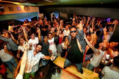 Tower Pub Crawl in Split - Stop-to-Stop Reality: Five Nightlife Hotspots, Quick Rhythm