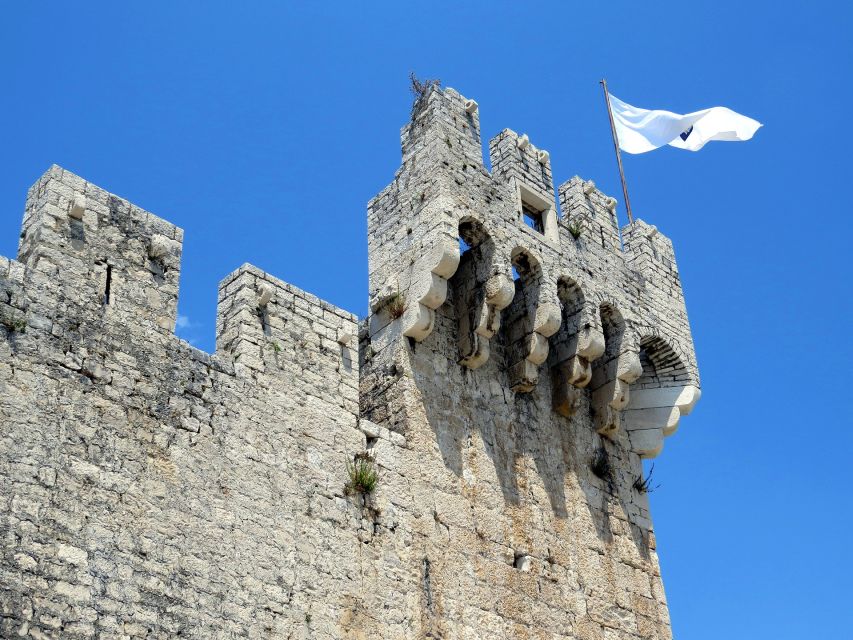 Trogir Old Town Walking Tour - The route starts by setting the Roman-to-medieval timeline