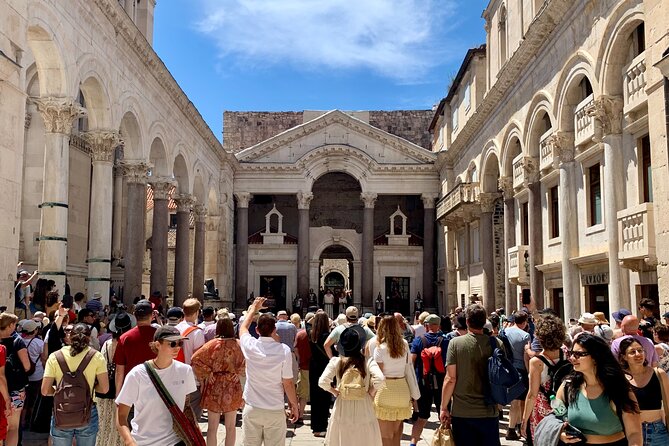Walking tour of Split with an Art Historian - The final stop at the Old Town model: your cheat sheet for the rest of the day